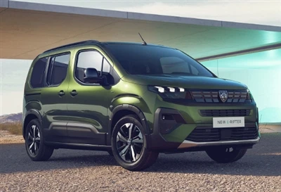 Две версии на официалната карта на Peugeot E-Rifter са налични за пускане.