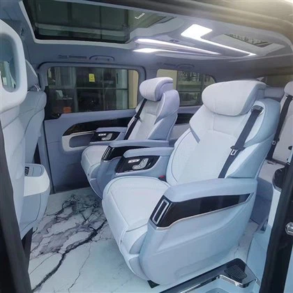 Персонализиран MPV капитански стол за Sprinter